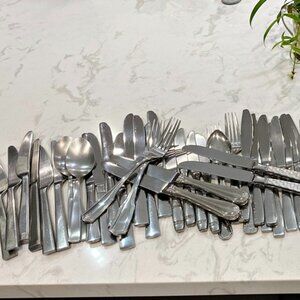 75 Pcs Flatware Stainless Mixed Patterns Makers Knives Forks Spoons ++++ Vintage